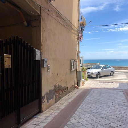 Holiday House In Lungomare Tysandros Giardini Naxos Exterior foto